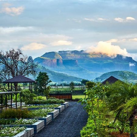 Viveda Wellness Resort Nashik Exterior foto