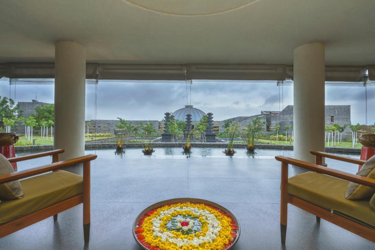 Viveda Wellness Resort Nashik Exterior foto